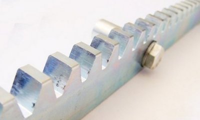 Cremallera metal para portón corredizo
